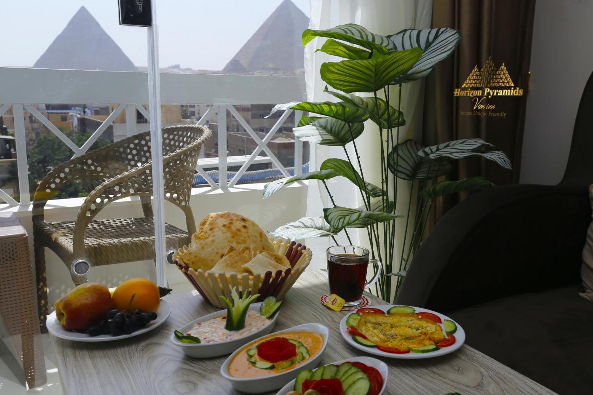 Horizon Pyramids View Inn Kafret el-Gabal Exteriér fotografie